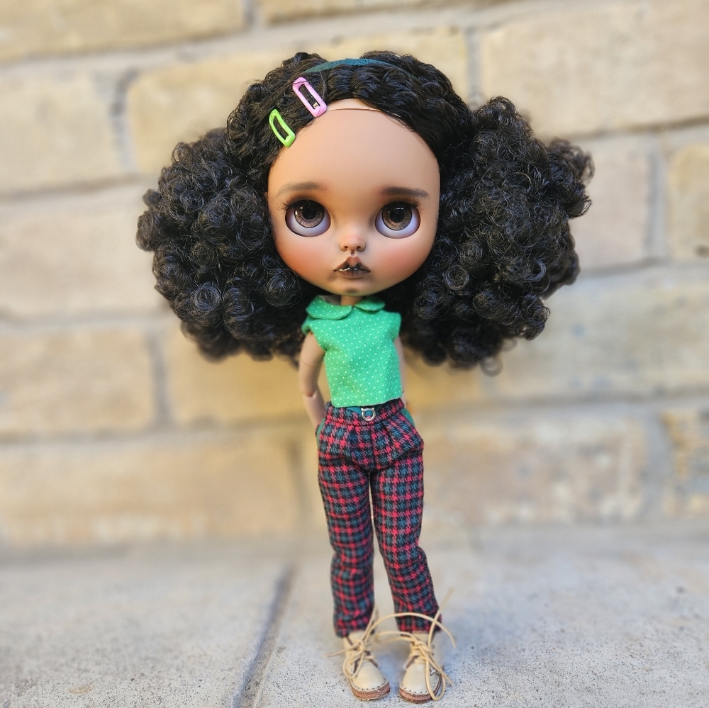 Ooak blythe doll